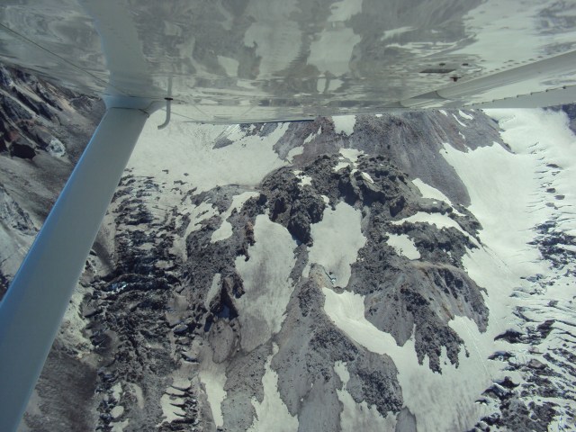 Corn and airplane flight 028