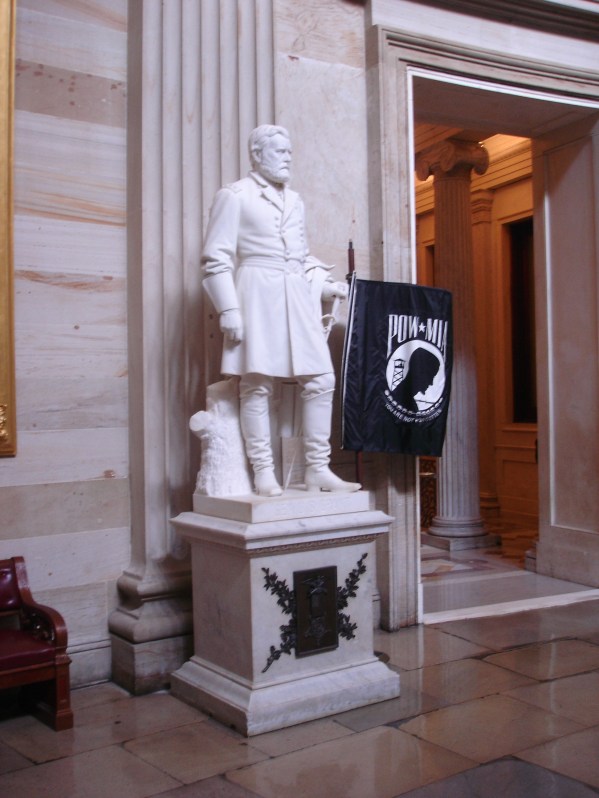 POW_MIA_Statue_in_United_States_Capitol_Rotunda